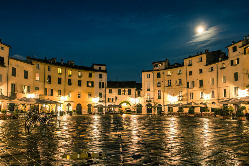 lucca