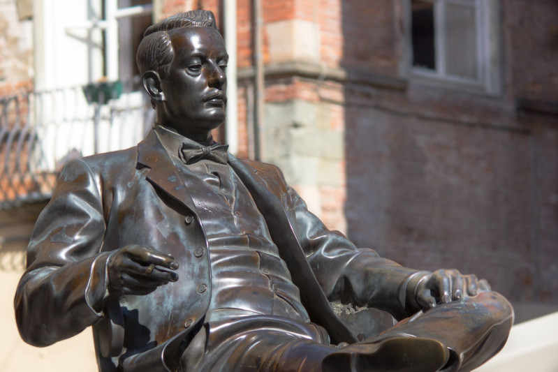 statua puccini, lucca