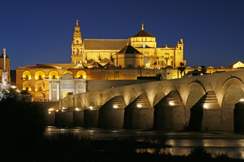 cordoba-573799_1920