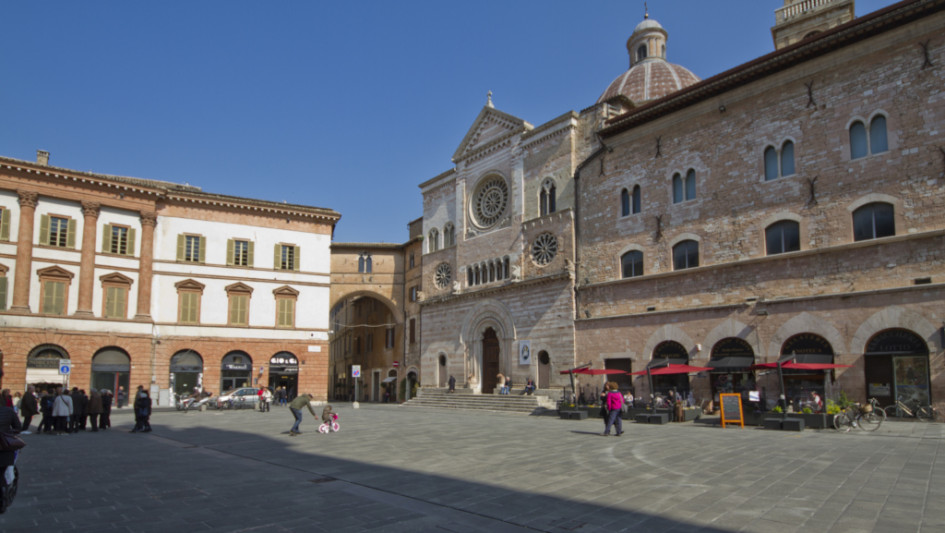 La Cattedrale di San Feliciano nel centro di Foligno